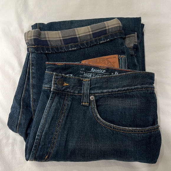 New in package Mens Eddie Bauer relaxed lined jeans. - Picture 4 of 10